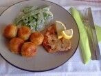 <strong>Schweineschnitzel</strong> mit Kartoffelb&auml;llchen und Zuckerschoten