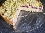 Kirsch-Streuselkuchen mit Schmand