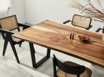 Holztisch reinigen und pflegen: einfache Tipps und Hausmittel
