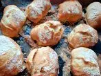 Perfekte Frühstücksbrötchen über Nacht