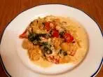 Gemüsepfanne mit Spinat & Kartoffeln – Vegetarisches Rezept mit Sahnesoße