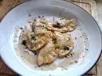 Selbstgemachte Ravioli mit Pilzfüllung