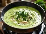 Erbsensuppe mit Rahm
