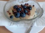 Dessert mit Heidelbeeren & <strong>Vanillepudding</strong>