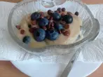 Dessert mit Heidelbeeren & Vanillepudding