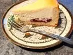 Käsekuchen mit Preiselbeeren