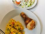 Orientalisches Reisgericht mit Gem&uuml;se & scharfem <strong>Huhn</strong>
