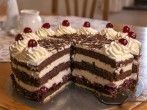 Einfache Schwarzwälder Kirschtorte
