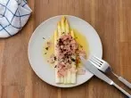 Weißer Spargel mit Butter