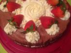 Chocolate Mousse-Vanillecreme-Erdbeer-Torte