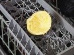 Ausgepresste Zitrone gegen "<strong>Sp&uuml;lmaschinen</strong>-Muffel"