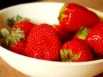 Erdbeeren gegen Pickel