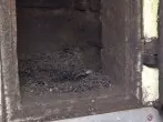 Schnecken vertreiben mit Ruß aus dem Schornstein