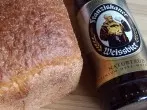 Altes Bier ins Brot