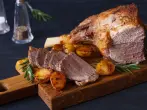 Lammkeule italienische Art - Abbochio al forno