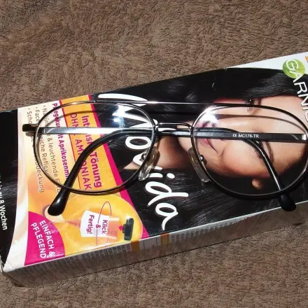 Haare Tönen trotz Brille