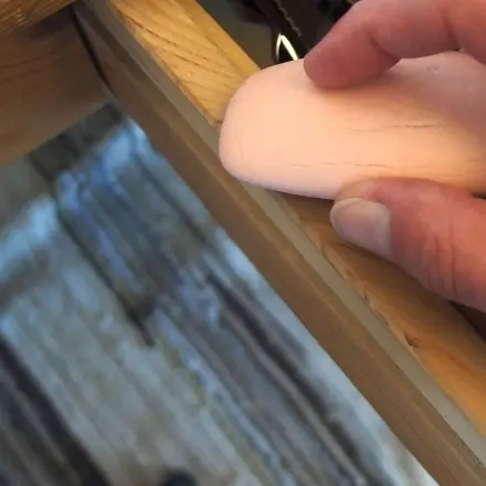 Schwergängige Holzschubladen
