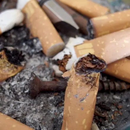 Qualmgeruch in der Kleidung mit Essig neutralisieren