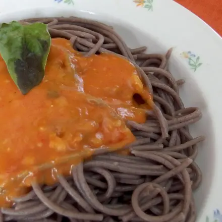 Noch billigere schnelle Spaghettisoße (Tomatensoße)