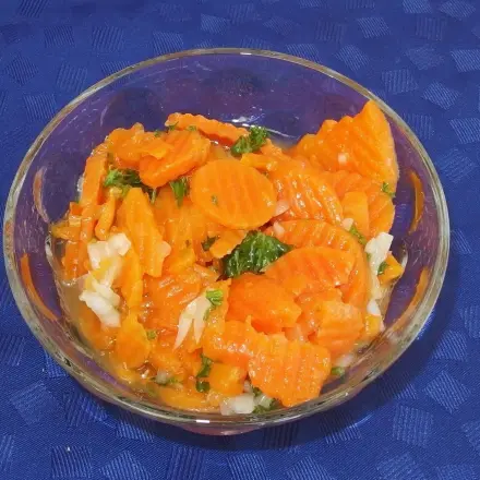 Gekochter Karottensalat
