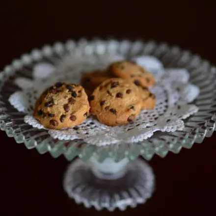 Mandel-Cookies mit Schokostückchen