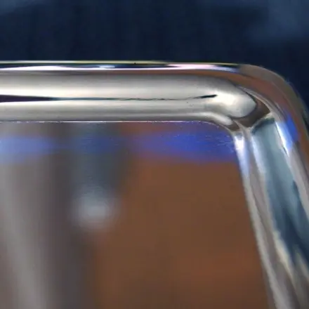 Oberflächen aus gebürsteten Edelstahl reinigen