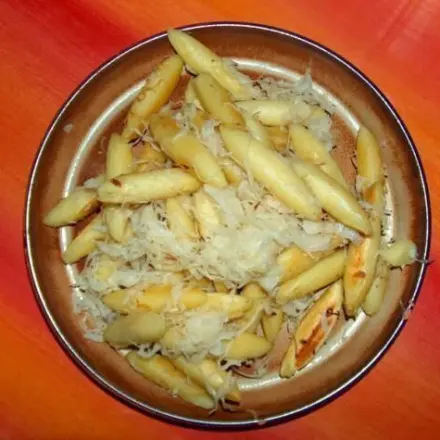 Schupfnudelpfanne mit Sauerkraut