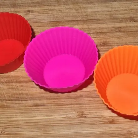 Platzsparende Backformen aus Silikon