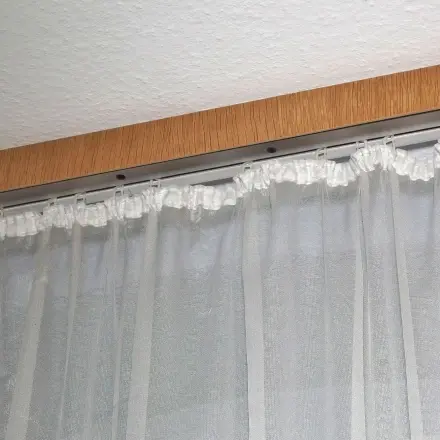 Gardinen gleiten wieder