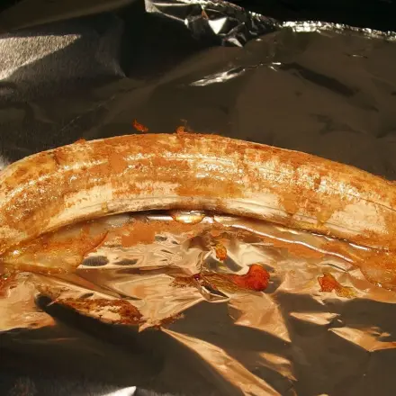 Honig- oder Schokoladenbananen vom Grill