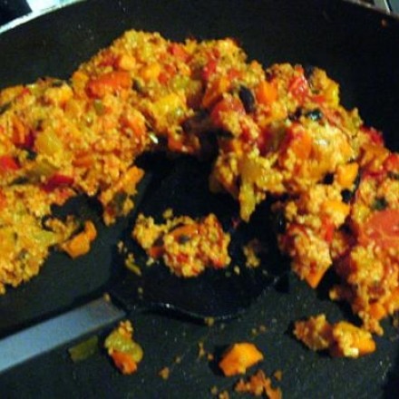 Paprika-Mango-Couscous (laktosefrei, eifrei)