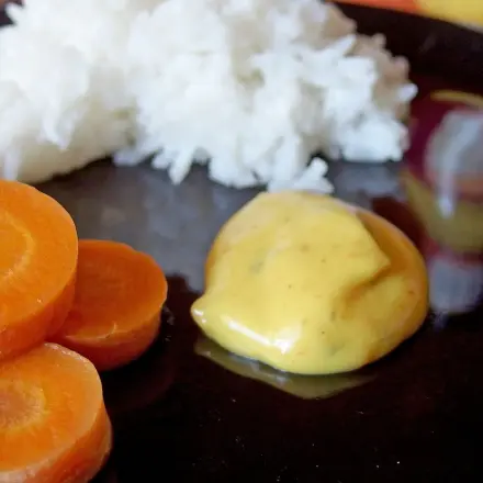Reis mir Möhren & Currysauce (ideal für untalentierte Kochanfänger)