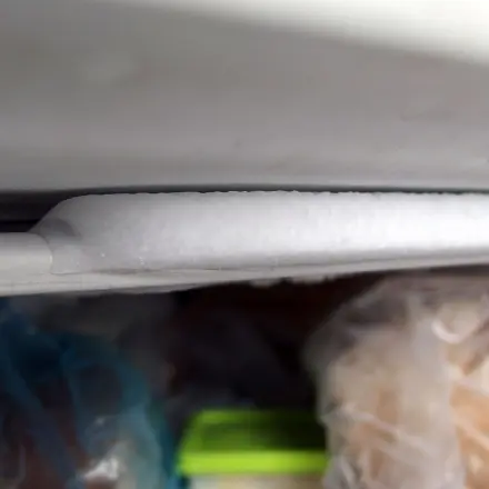 Weniger Abtauen bei Kühl- und Gefriergeräten