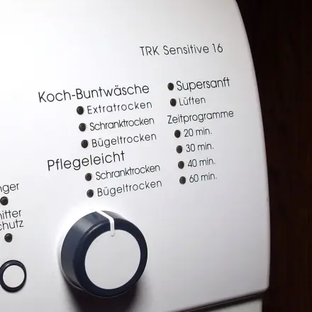 Dein Trockner stinkt? Das hilft gegen schlechten Geruch