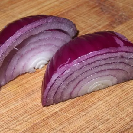 Obst/Gemüse schneiden ohne nachhaltigen Fingergeruch