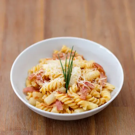 Penne mit Spargel-Carbonara
