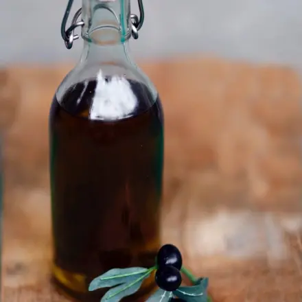 Olivenöl für Salat strecken