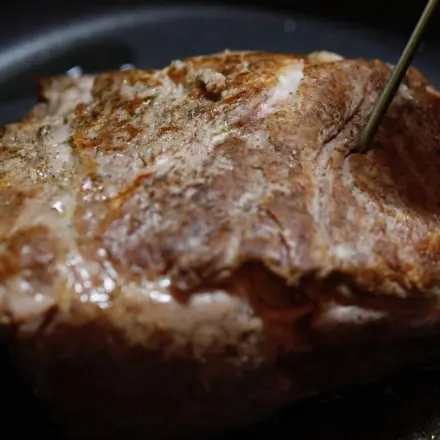 So testet man ob der Braten innen gar ist