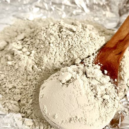 Heilerde gegen nässende juckende Hämorrhoiden