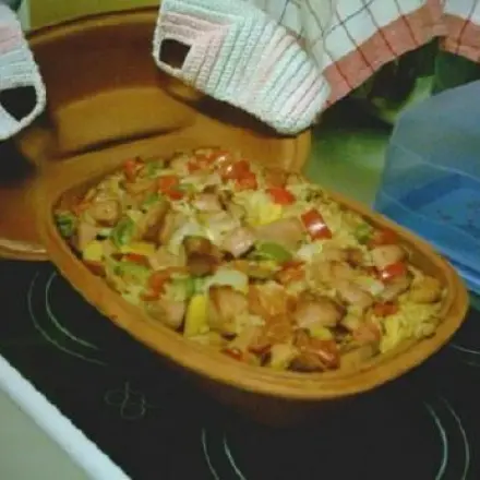 Serbisches Reisfleisch für den Römertopf