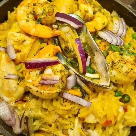 Paella mit Meeresfrüchten - für Experten