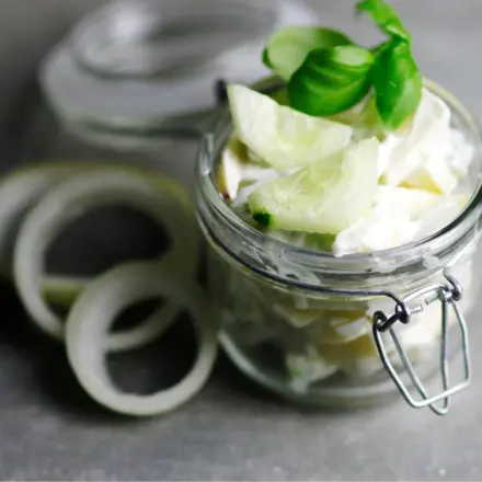 Gurkensalat mit Apfel