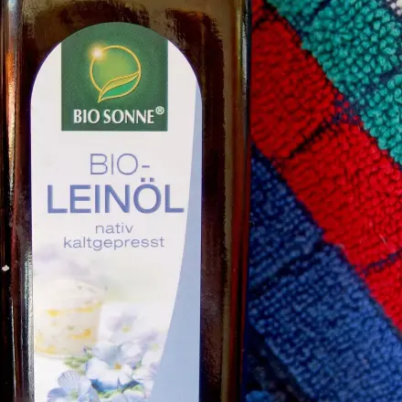 Pickeln vorbeugen mit Leinöl