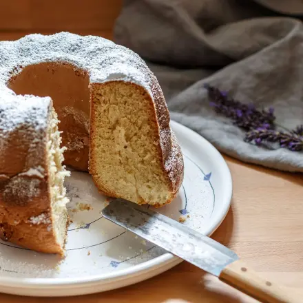 Amaretto-Gugelhupf