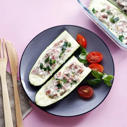 Gefüllte Zucchini