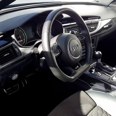 Frischer Duft im Auto für wenig Geld