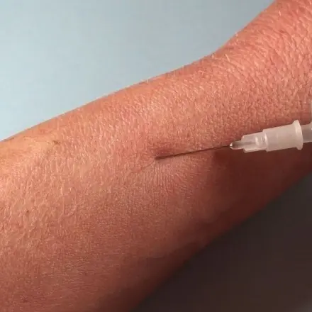 Spritzen und Desinfektion