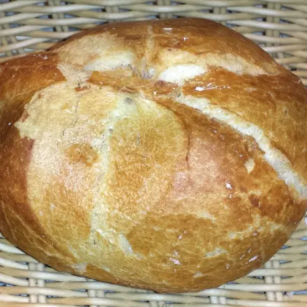 Aufbackbrötchen knuspriger machen