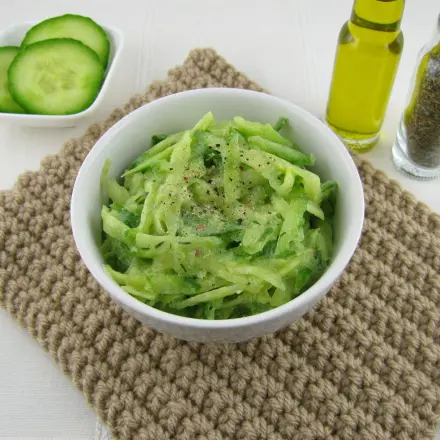 Amerikanischer Gurkensalat