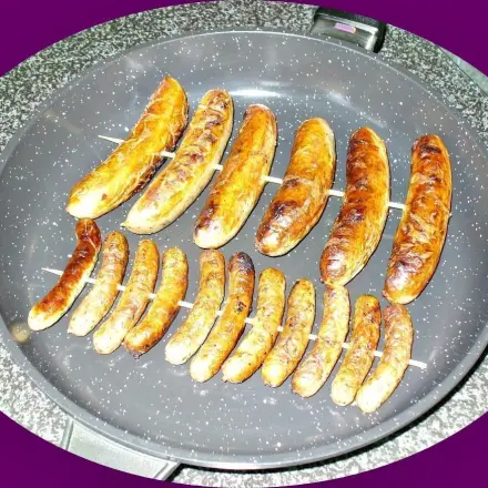 Nürnberger Würstchen einfacher grillen